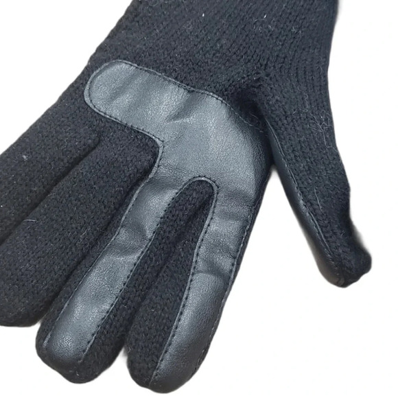 Isotoner Black Knit Winter Gloves - Picture 2 of 4
